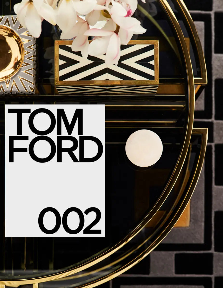 TOM FORD 002 アートブック Tom Ford 002 Coffee Table Book for Interior Design - KATANA HOUSE